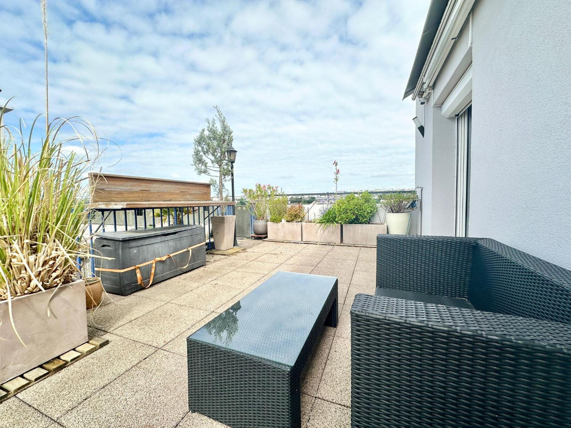 Le Panoramique, Splendide Avec Vue Sur La Vienne Apartment Limoges Luaran gambar